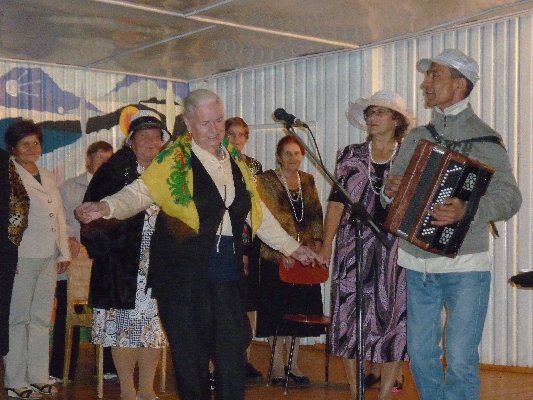 Отдых ветеранов в муниципальном оздоровительном лагере "Спутник"